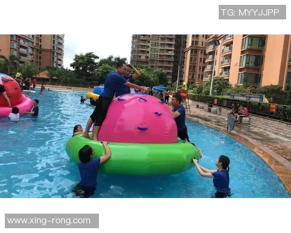 打篮球跳球的乐趣与技巧分享让你在球场上尽显风采与活力